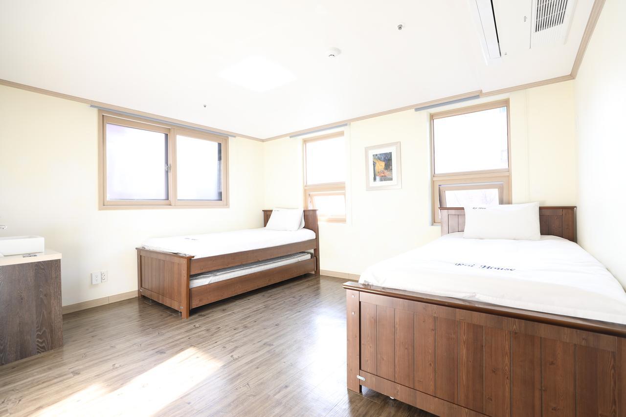 Roi House Otel Seul Oda fotoğraf